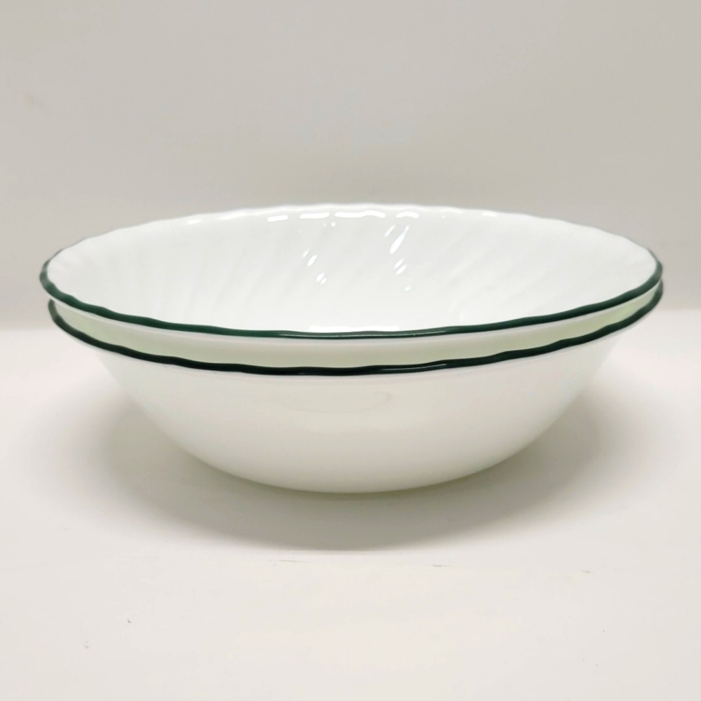 2 Corelle Callaway Green Ivy 8 1/2 Inch Serving Bowls - Excellent condit… - Picture 4 of 9